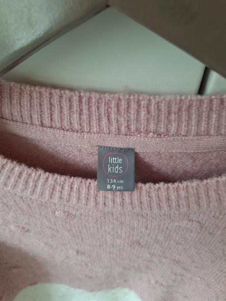 Dievčenský sveter vek 8-9 r., 134