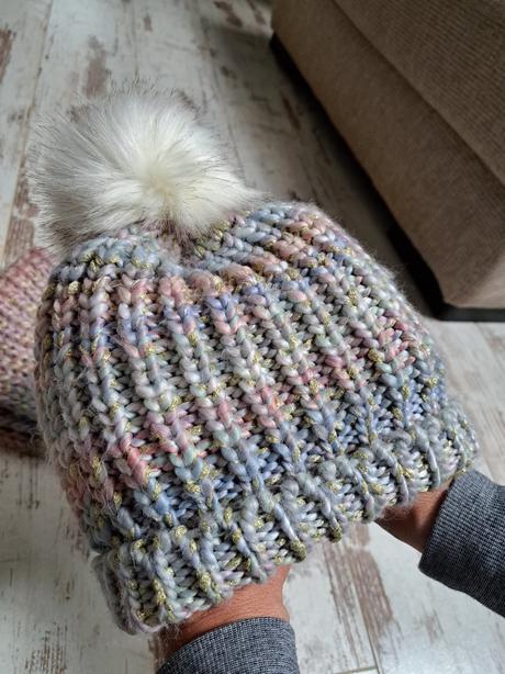 Nakrcnik + ciapka, reserved,140