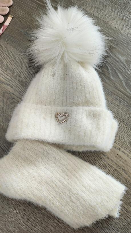 Čiapka s nakrcnikom, 110