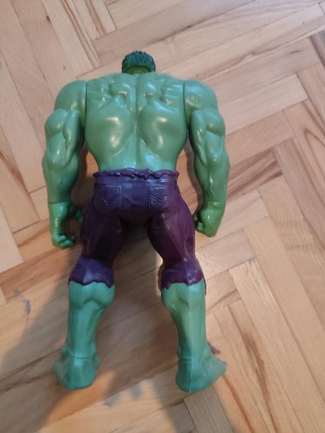 Postavičky hulk a iroman, 