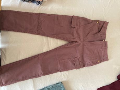 Mix dievčenského oblečenia veľkosti od 122 do 152, 122–134