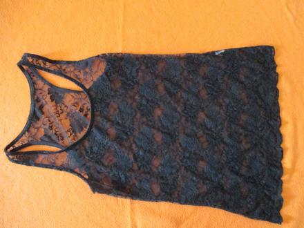 Krasne tielko/body z ciernej krajky velkost s, s