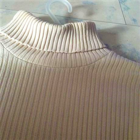 Tenký roláčik/tričko, l