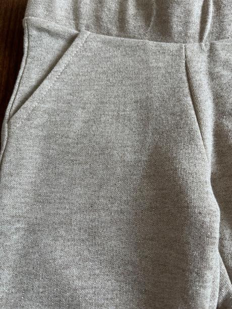 Dievcenske teplaky, c&a,92