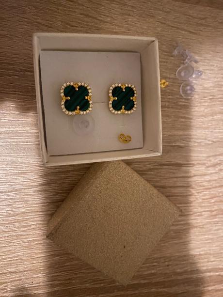 Luxusné náušnice pravé striebro s malachitom, 