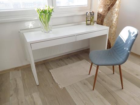 Stol písací biely  142 x 50 cm + stolička pevná,, 