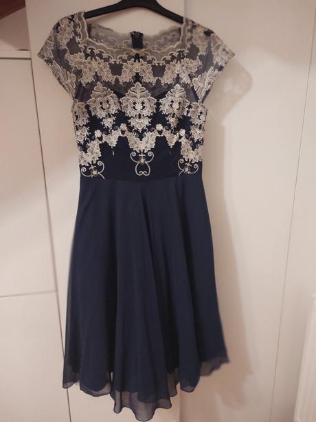 Spoločenské šaty, m