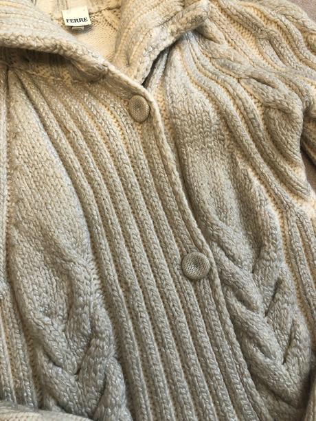 Ferre vlneny sveter, xs