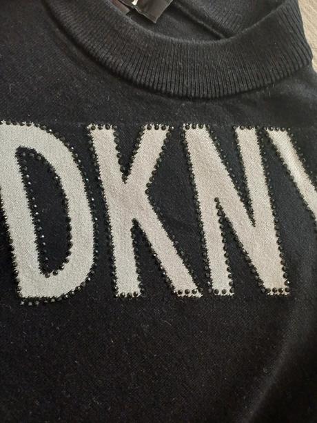Parádny oversize sveter dkny č.l, l