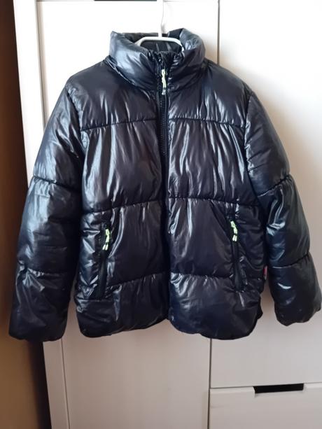 Dievcenska zimna leskla bunda, h&m,146
