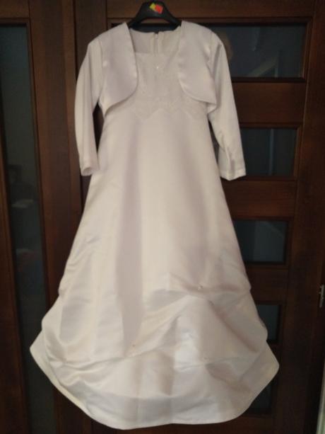 Šaty na 1.sv.prijmanie, 134