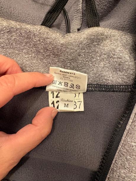 Rischino softshellova bunda vel. m, m