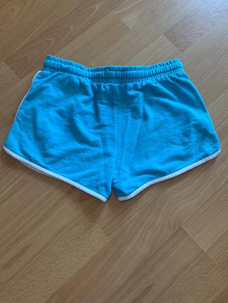 Kratase pageone 134-140, takko,134