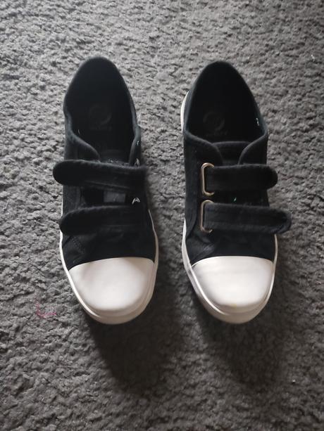 Platenky, deichmann,35