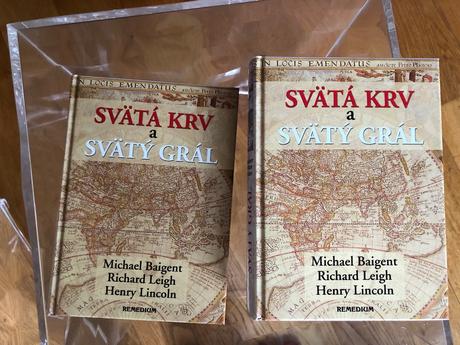 Kniha svätá krv 2 ks,