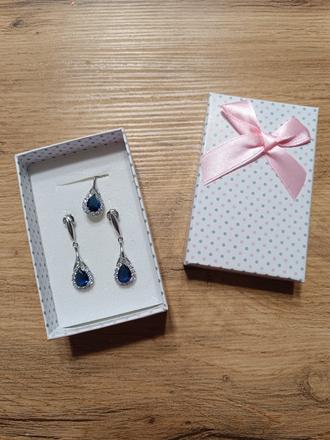 Strieborny set so zafirom, 