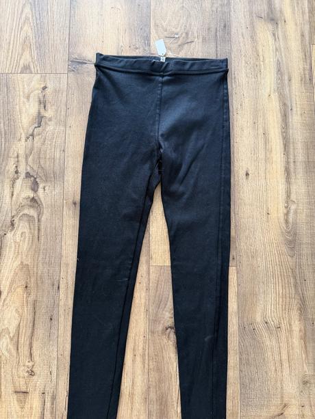 Legíny, river island,xs