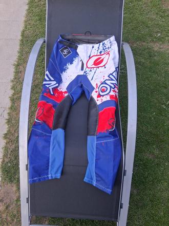 Moto nohavice, 30