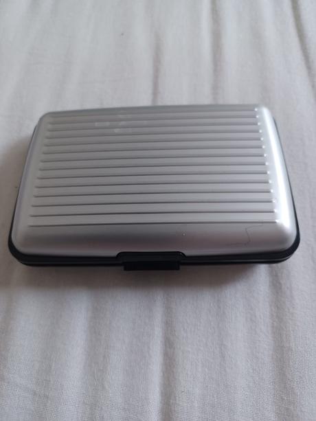 Púzdro na vizitky., 