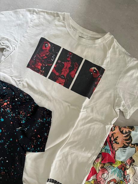 Trika reserved, reserved,m