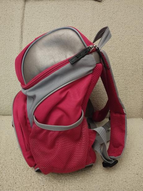 Ponúkam na predaj školskú tašku ecco, 