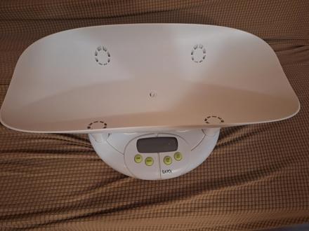 Váha pre bábätko, laica