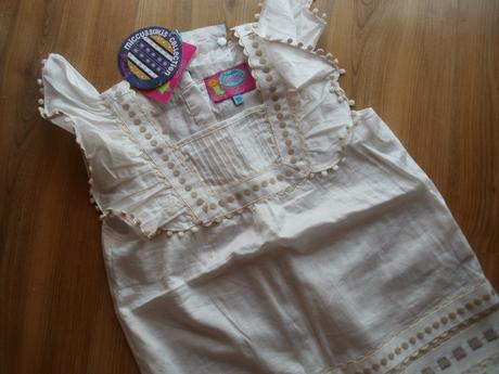 Bluzka znackova, 122