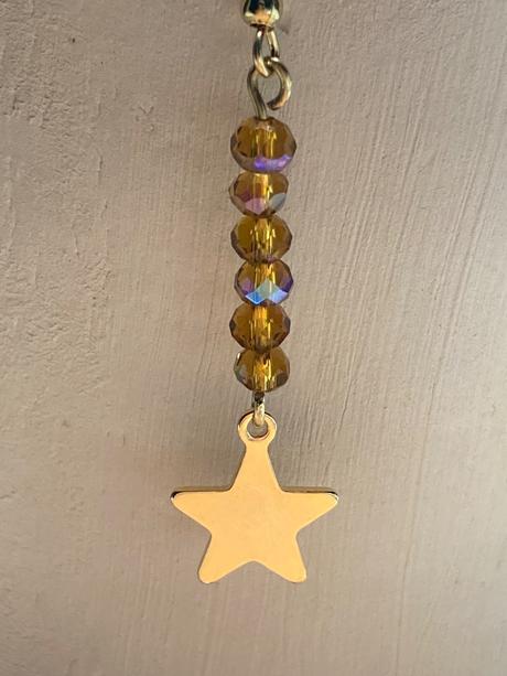Handmade - zlatá hviezda - ručne robené náušnice, 