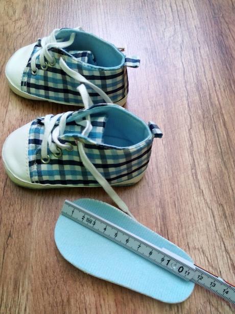 Balík capačiek, <17