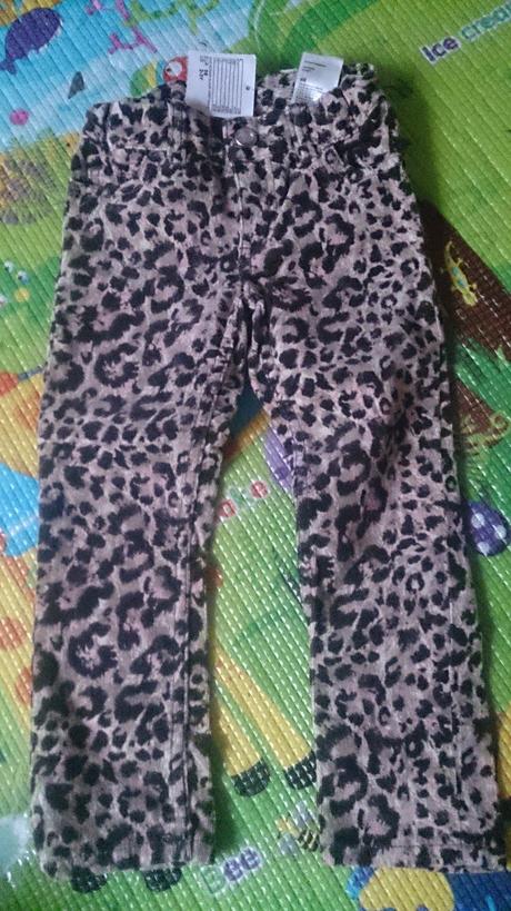 Mensestrove tigrovane nohavice, h&m,98