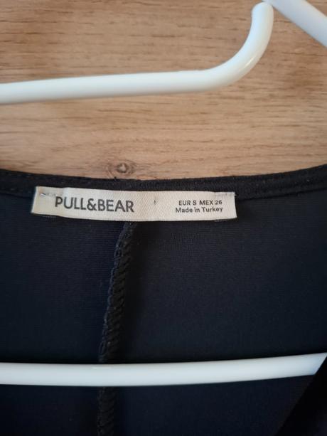 Šaty zamatové, pull&bear,s