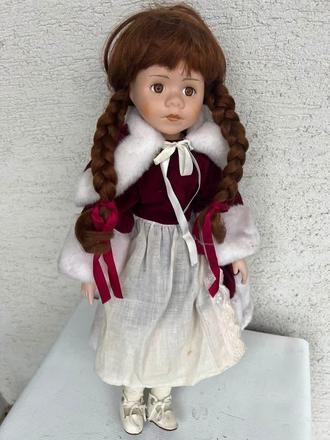 Vianocna 50 cm velka zimna babika porcelanka z,