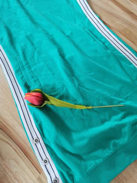 Šaty s kapucňou looxs, 34 - xs