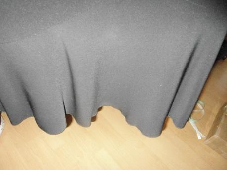 Cierna damska sukna, 38