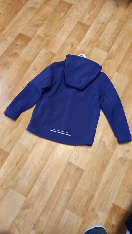 Dievčenska softšelová bunda, 122