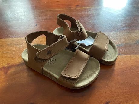 Hnedé sandálky next, next,25