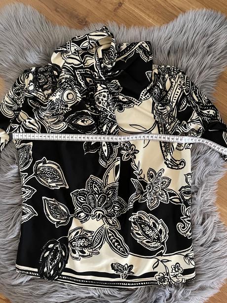 Blúzka veľ.36/38, 36