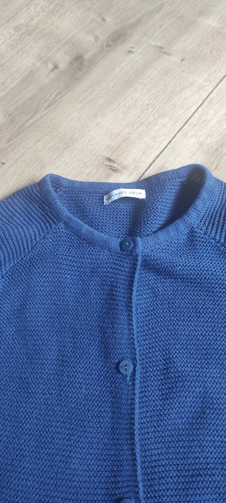 Svetrík, reserved,128