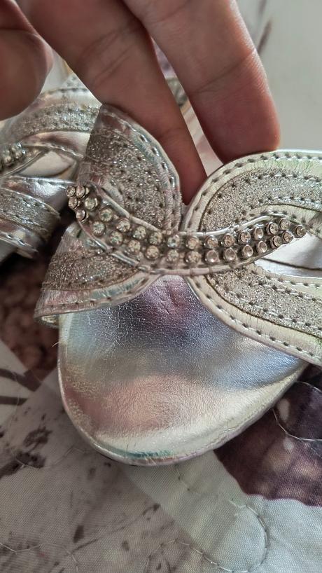 Strieborné sandálky, 37