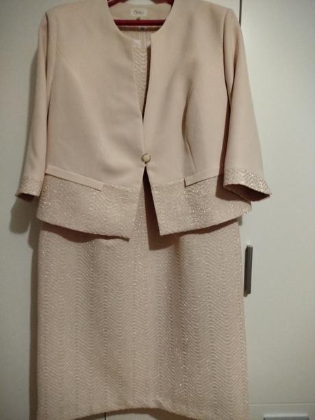 Spoločenské šaty so sakom, 52