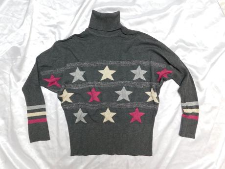 Velmi pekny trendy pulover, 36