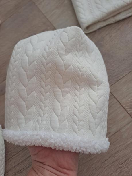 Teplucka čiapka, 80