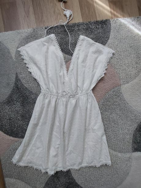 Krásne letné šaty, s