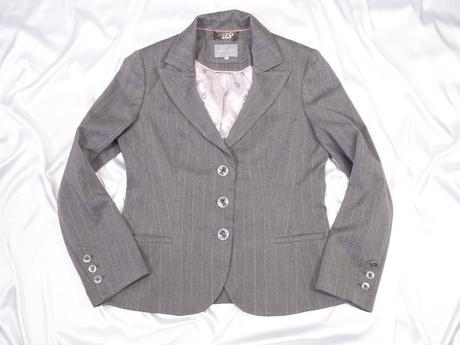 Kvalitné sivé sako per una, 40