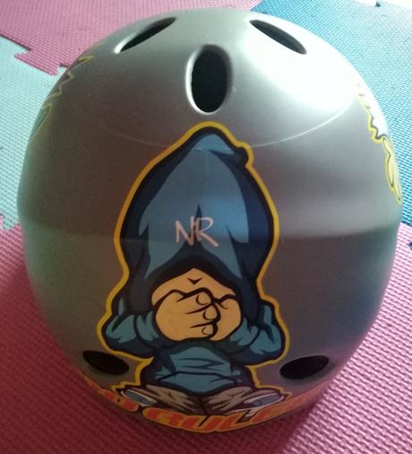 Predám novú značkovú prilbu c. s, s