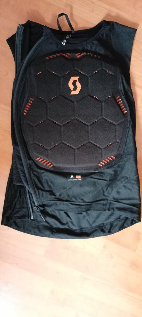 Scott airflex protector "m", 