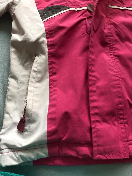 Milá a neprefúkavá jarná bundička, 110