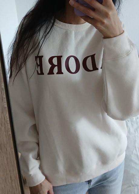 Mikina, s