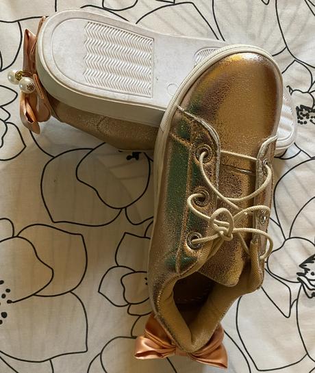 Zlaté topánky - tenisky v. 35, 35