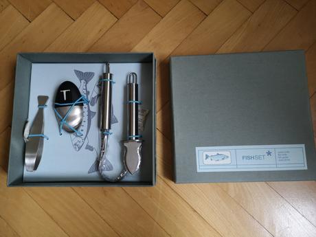 Sada na spracovanie/čistenie rýb,